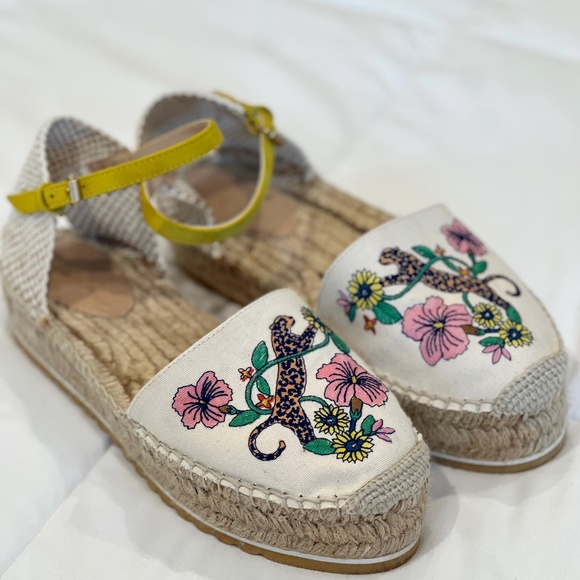 Boden - Flat Form Espadrilles - Picture 1 of 5